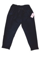 pantalón arrugado color negro